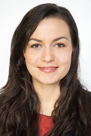 Dr. Lisa-Marie Komp